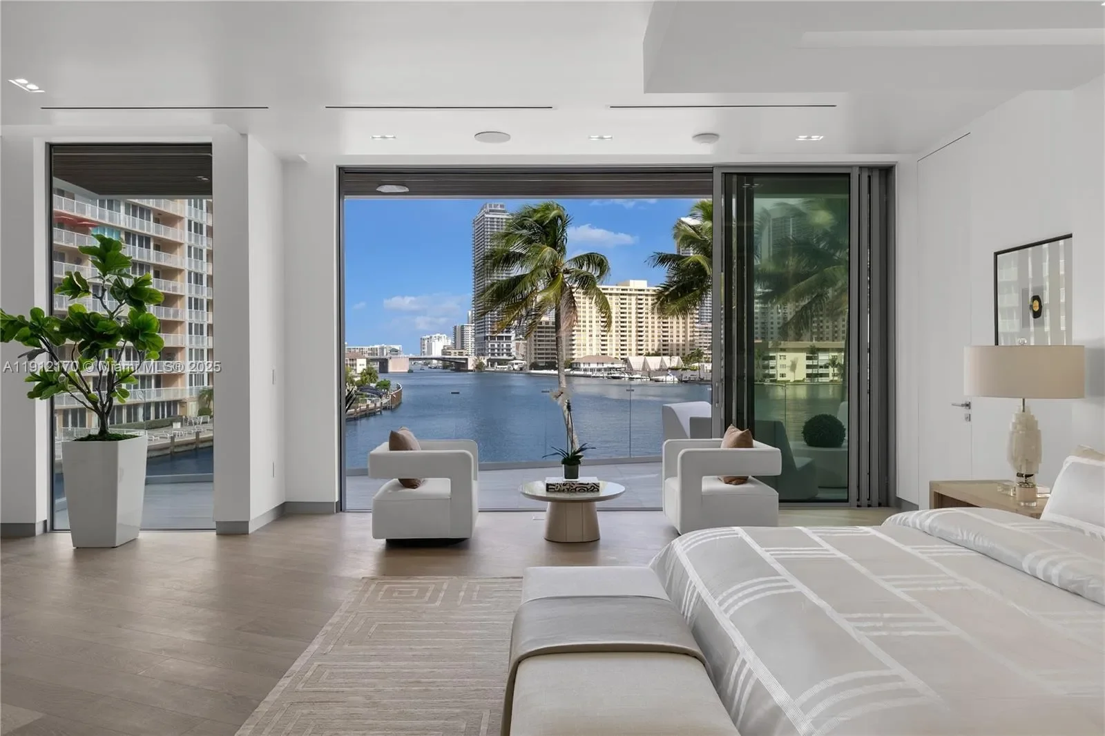 501 Palm Dr, Hallandale Beach, Florida, United States. - Photo 26