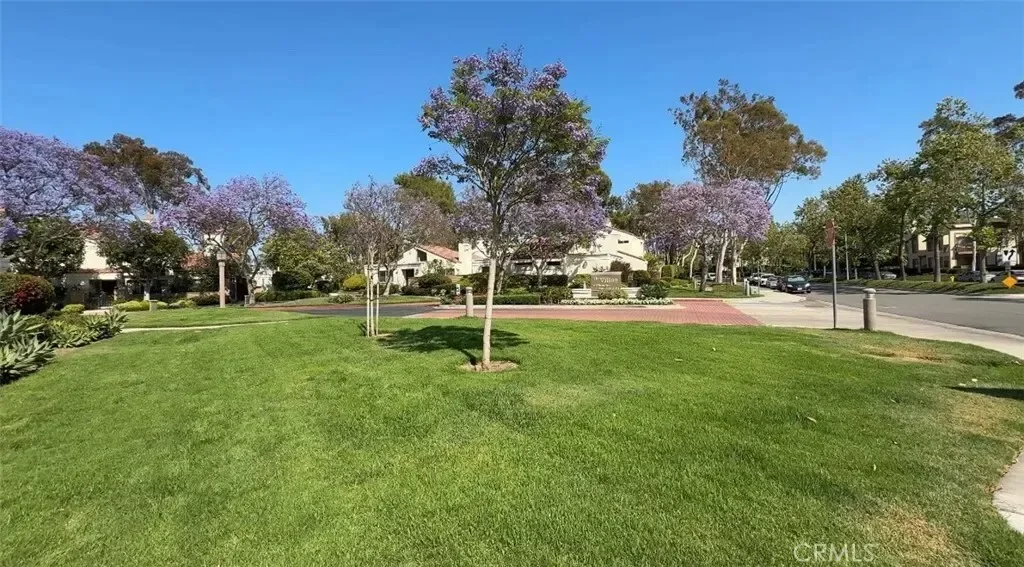 9 Morena 28, Irvine, California, United States. - Photo 2