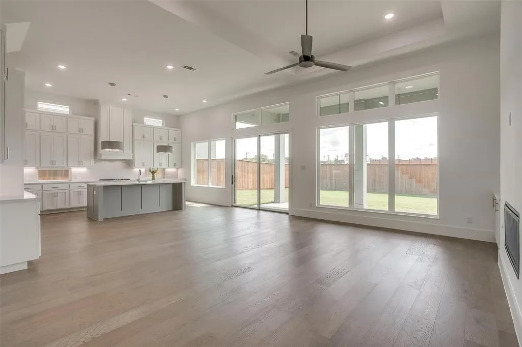 165 Lantern Ridge Drive, Aledo, Texas, United States. - Photo 2