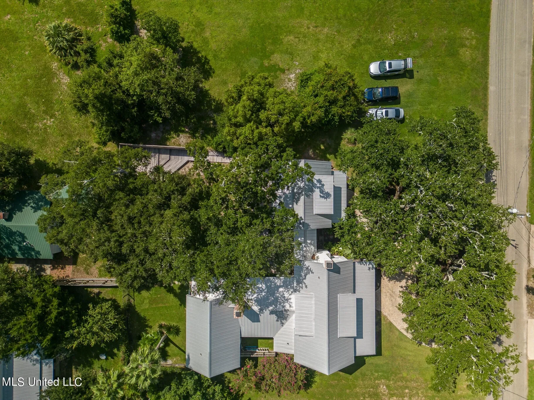 173 Ocean Wave Avenue, Long Beach, MS 39560, Long Beach, Mississippi, United States. - Photo 31
