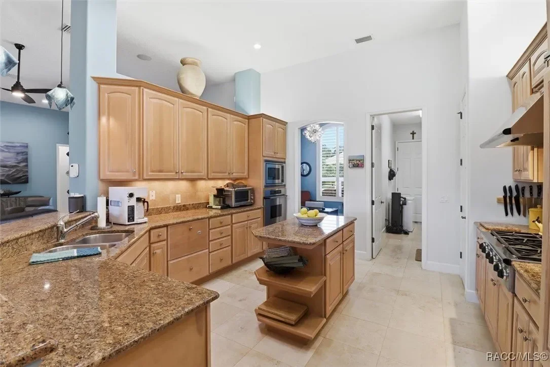 2714 N Prestwick Way, Lecanto, FL 34461, Lecanto, Florida, United States. - Photo 8