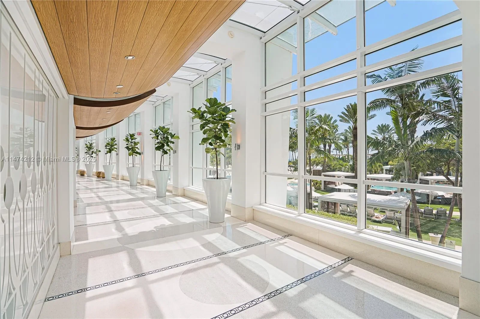 4391 Collins Ave 709, Miami Beach, Florida, United States. - Photo 45