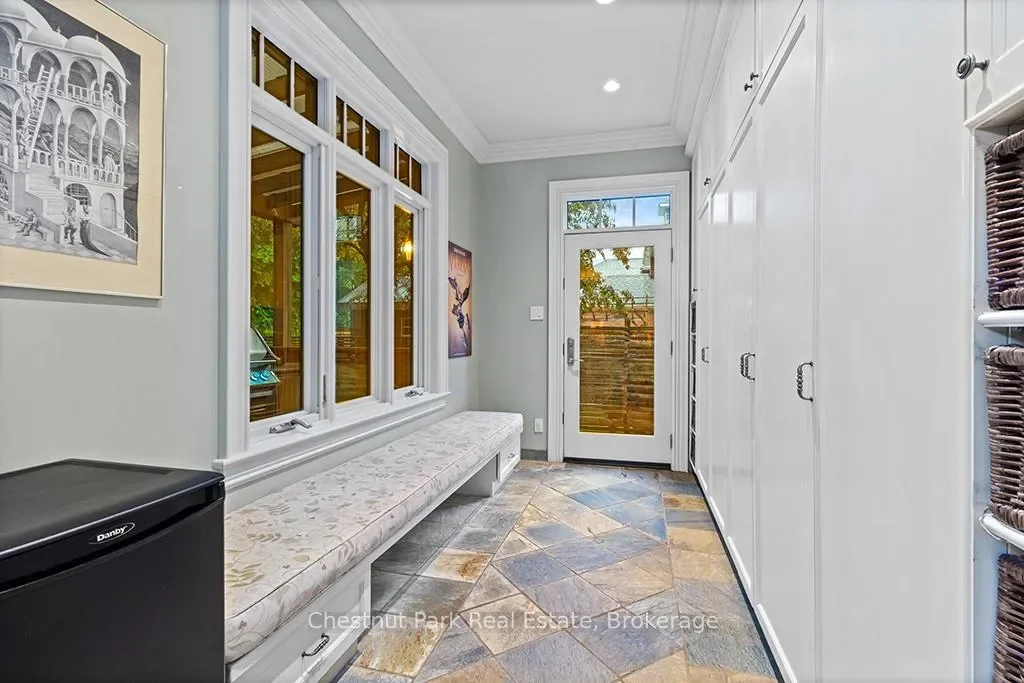689 4th Avenue E, Owen Sound, Ontario, Canada. - Photo 11