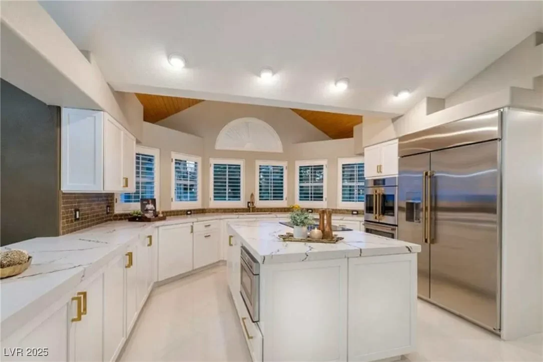 3240 W Richmar Avenue, Las Vegas, Nevada, United States. - Photo 16