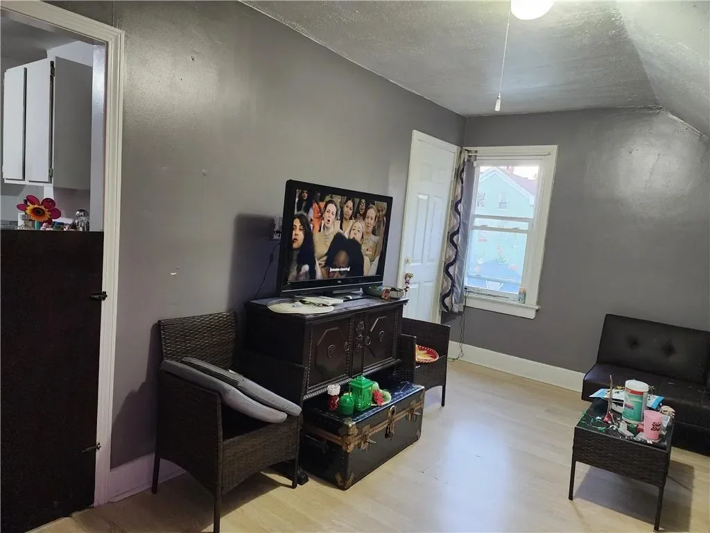132 Putnam Street, Providence, RI 02909, Providence, Rhode Island, United States. - Photo 22