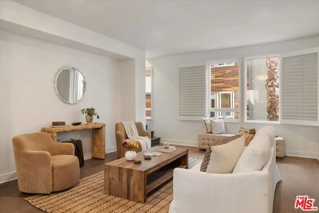644 N Gramercy Place, Los Angeles, California, United States. - Photo 10