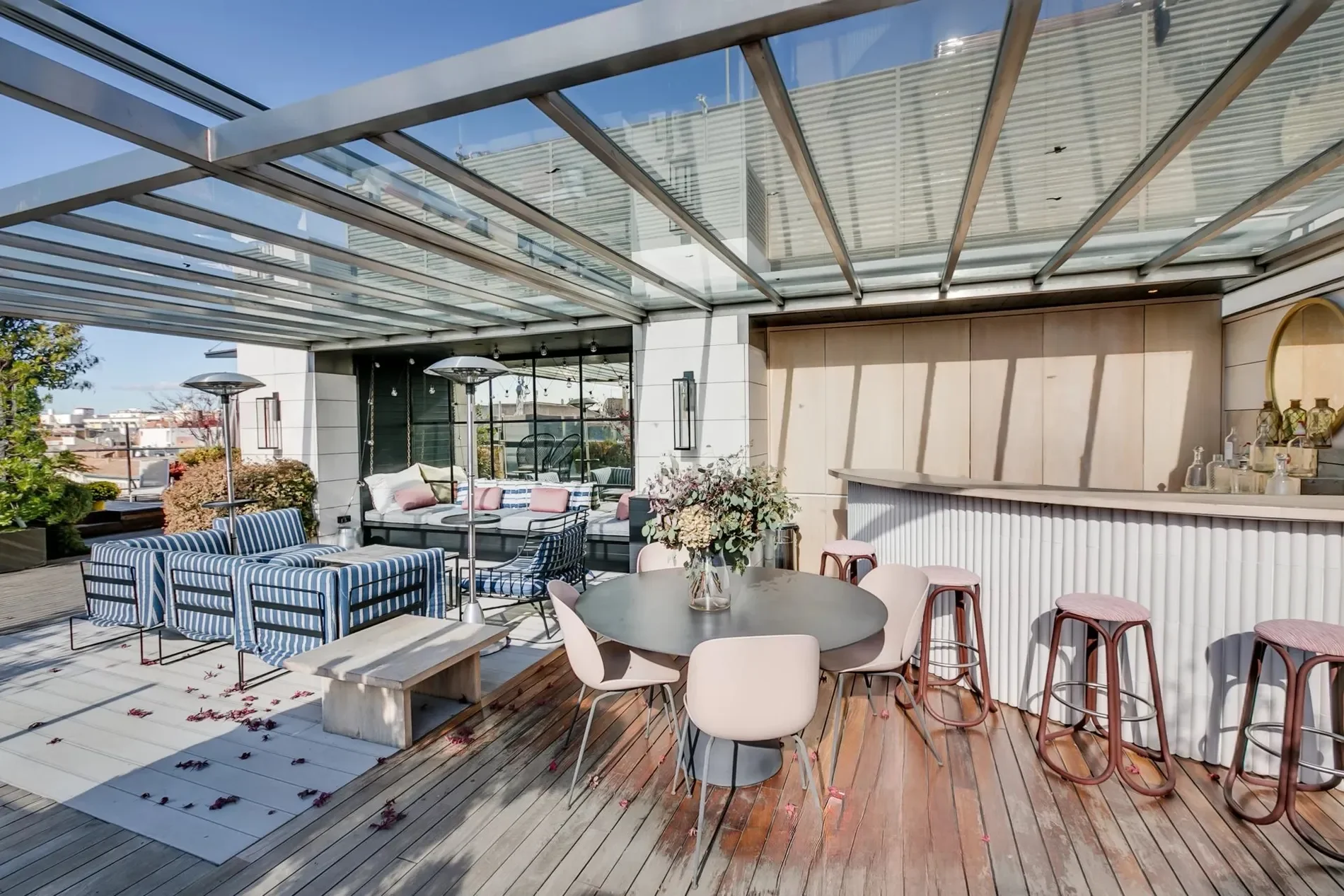 Gallery photo 4