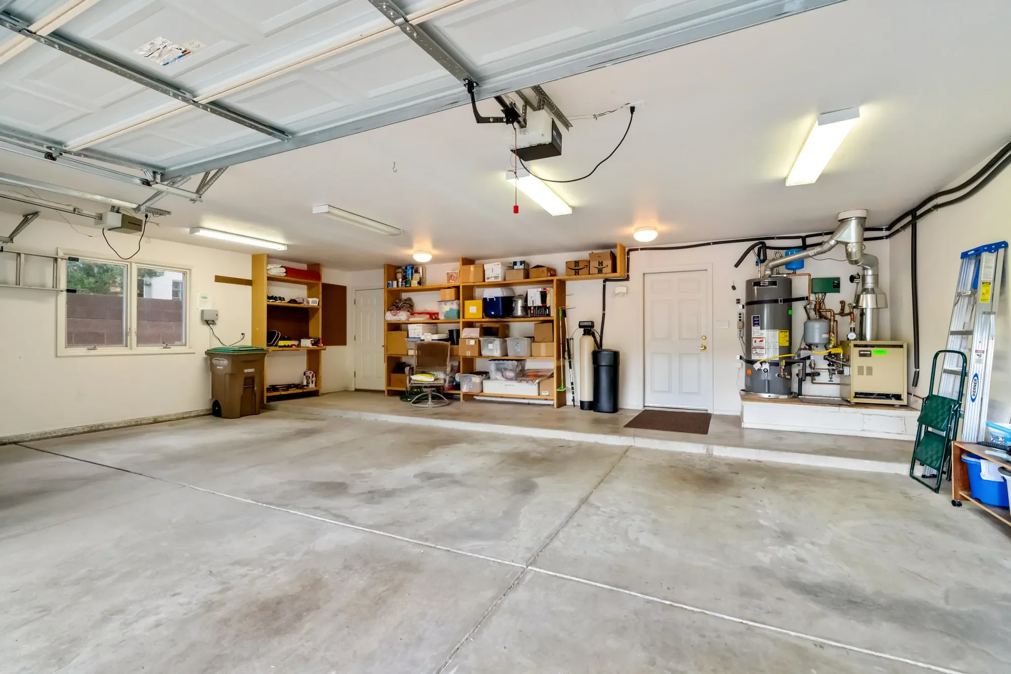 Gallery photo 6
