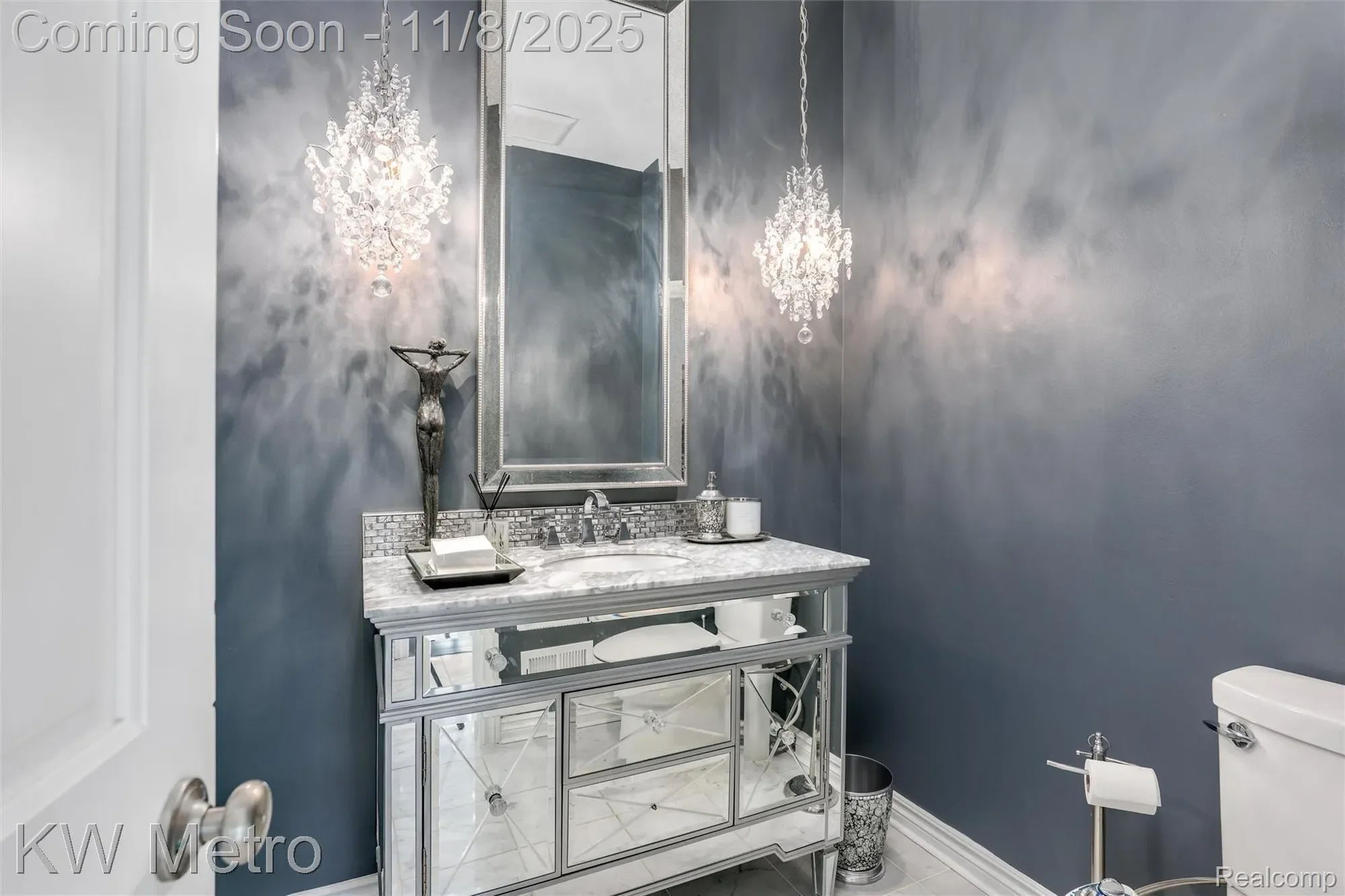 2863 MEADOWOOD LANE, Bloomfield Charter Township, MI 48302, Bloomfield Hills, Michigan, United States. - Photo 8