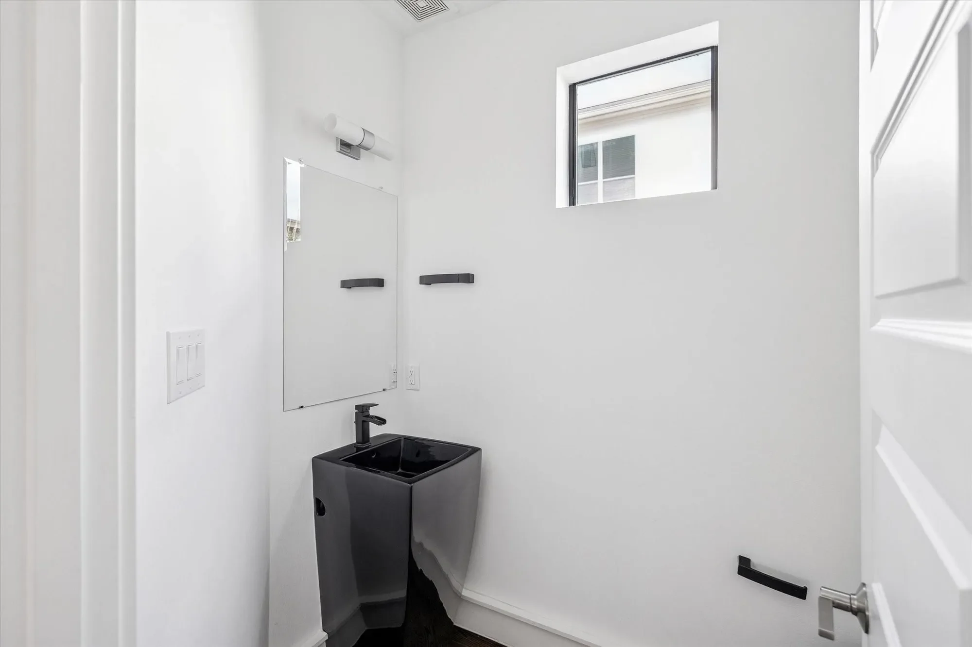 1522 Knox Street, Houston, Texas, United States. - Photo 33