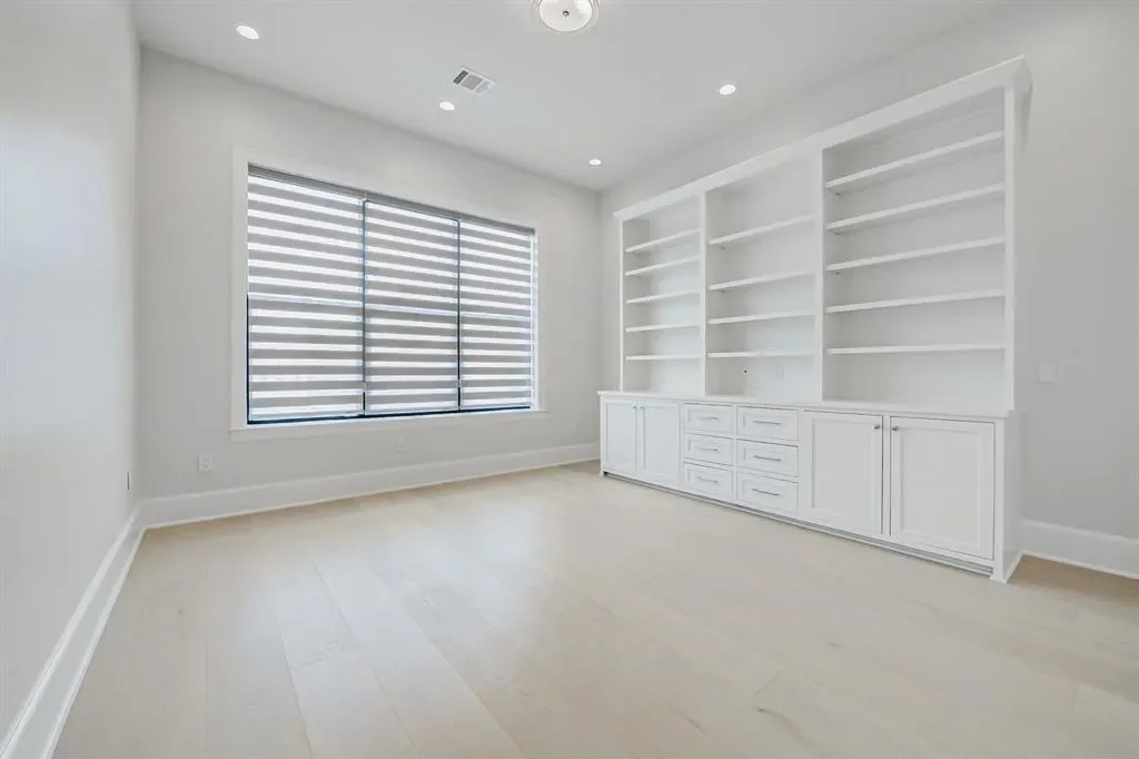 2822 Westgrove Lane, Houston, Texas, United States. - Photo 31