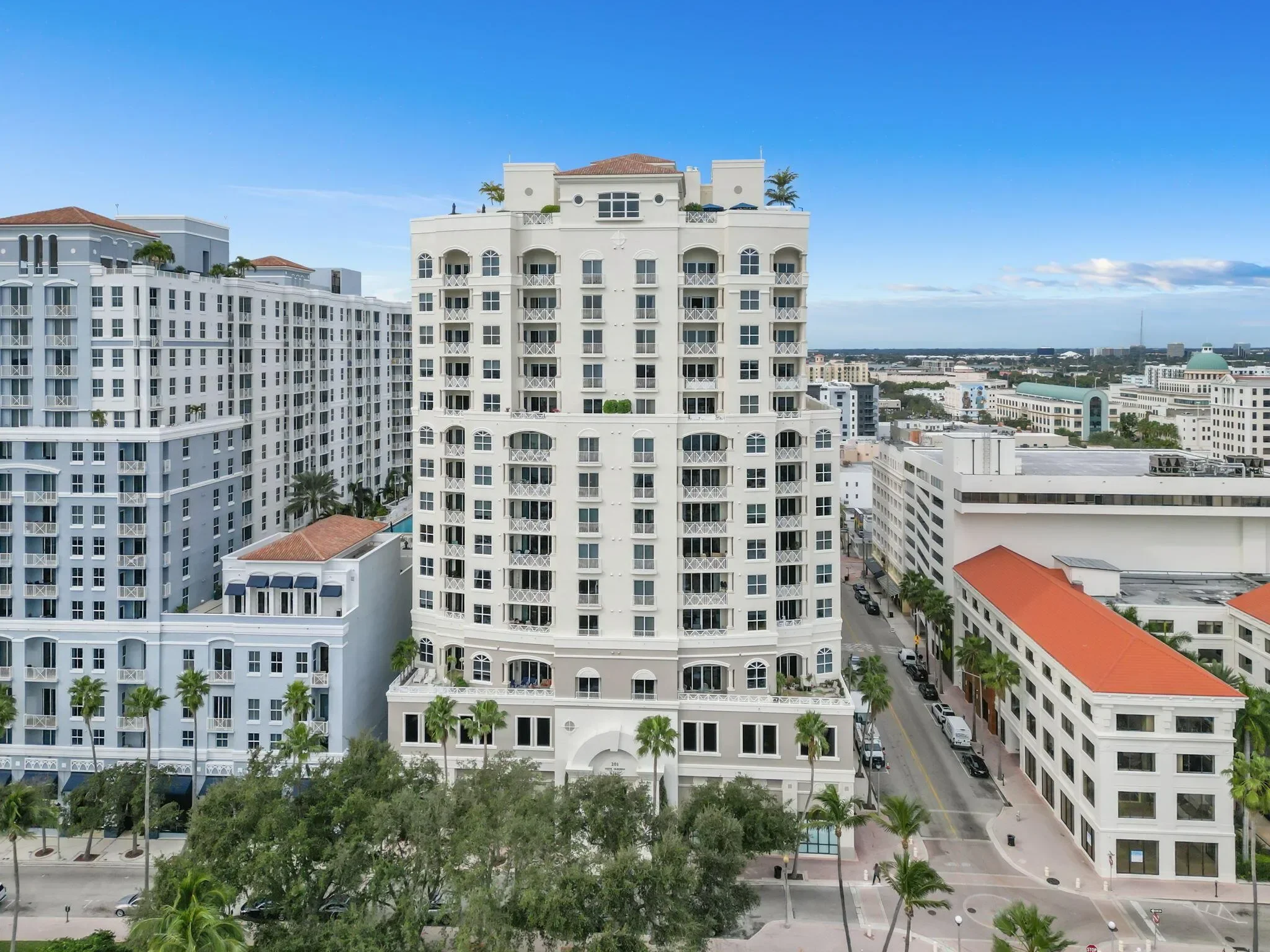 201 S Narcissus Avenue 605, West Palm Beach, Florida, United States. - Photo 6