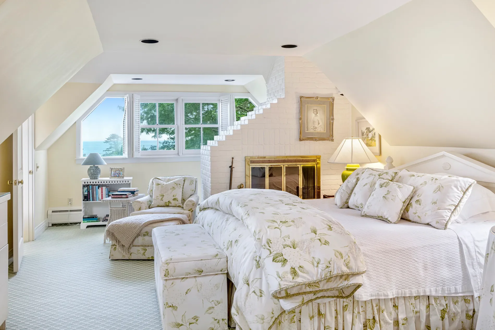 315 Ocean Ave, Newport, RI 02840, Newport, Rhode Island, United States. - Photo 27