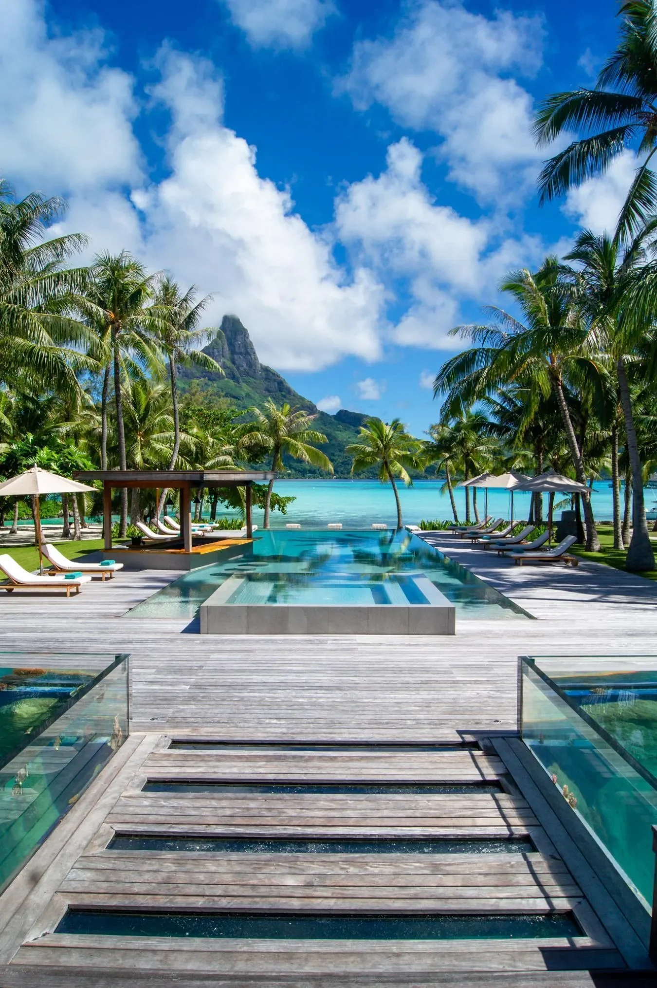 Villa Aquamaris, Bora-Bora, Leeward Islands, French Polynesia. - Photo 16