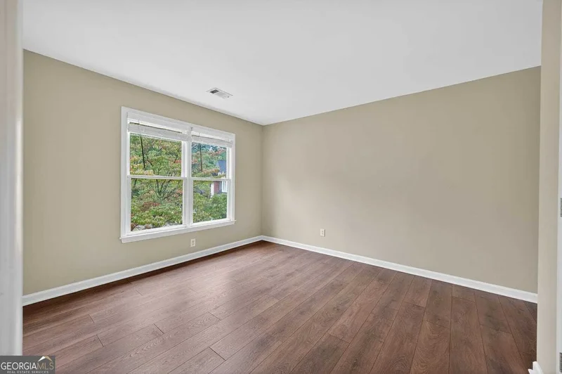 1095 Northpointe Trace, Roswell, Georgia, United States. - Photo 29
