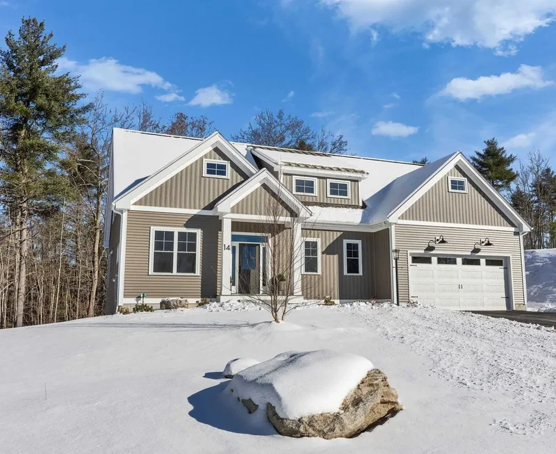 14 Overlook Circle, Auburn, NH 03032, Hudson, New Hampshire, United States. - Photo 1