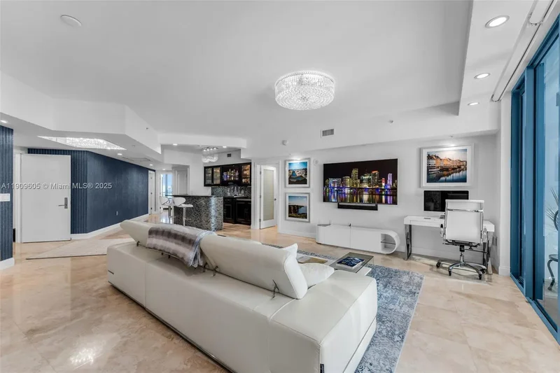 333 Las Olas Way 2505, Fort Lauderdale, Florida, United States. - Photo 34