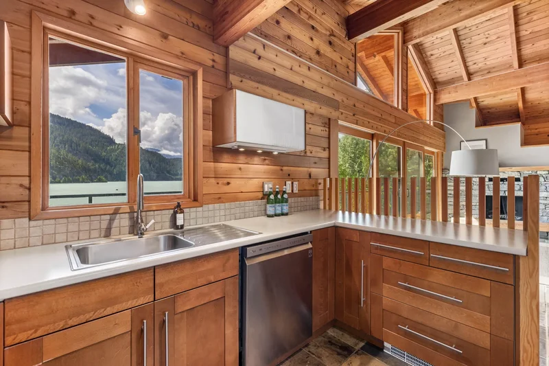 9249 Lakeshore Drive, Whistler, BC, V8E0G6, CANADA, Whistler, British Columbia, Canada. - Photo 23