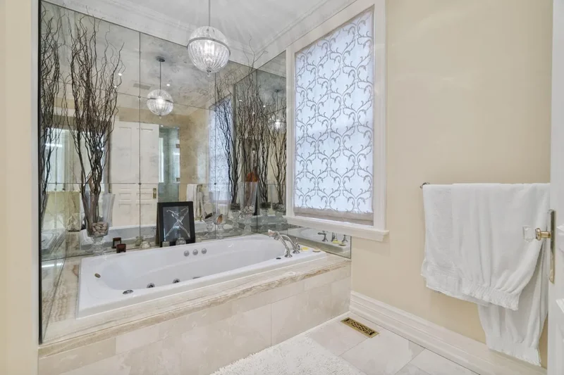 10 Pine Hill Road, Toronto, Ontario, Canada. - Photo 27