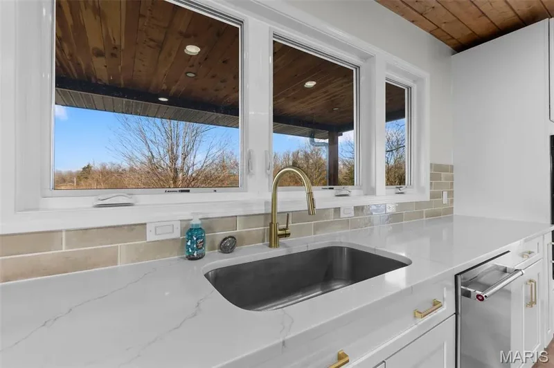 6076 County Road 439, Jackson, Missouri, United States. - Photo 2