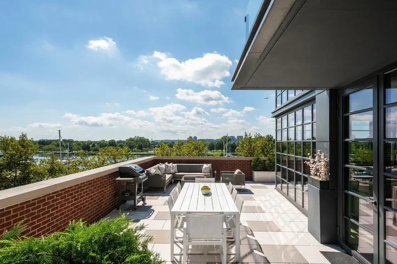 45 Sutton Square SW Unit# 306, Washington, DC 20024, Washington, District of Columbia, United States. - Photo 19