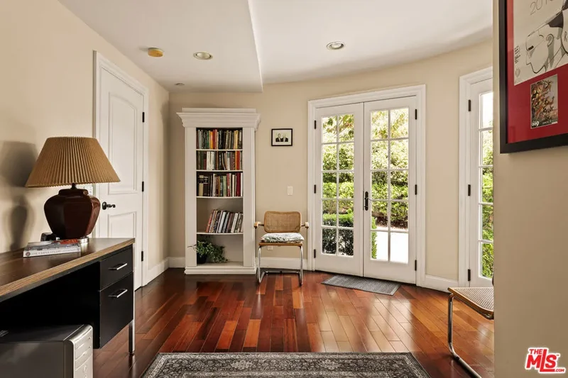 10685 Somma Way, Los Angeles, California, United States. - Photo 37