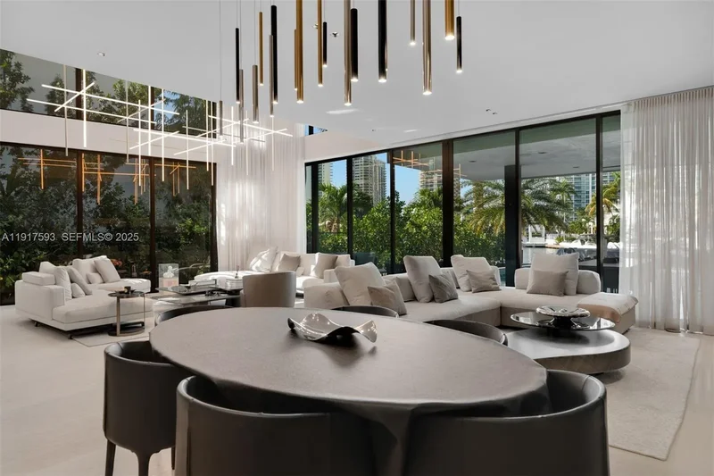 342 S Parkway, Golden Beach, FL 33160, Golden Beach, Florida, United States. - Photo 12