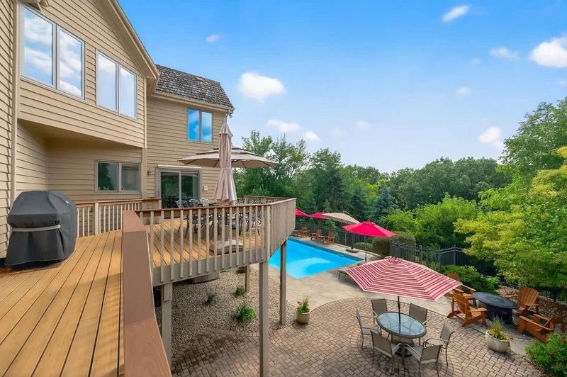 6993 Kenmare Drive, Bloomington, MN 55438, Minneapolis, Minnesota, United States. - Photo 98