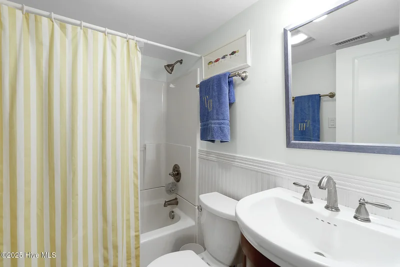 545 Salter Path Road #B-3 Ocean Grove, Pine Knoll Shores, NC 28512, Pine Knoll Shores, North Carolina, United States. - Photo 18