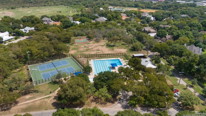 67 Wolfeton, San Antonio, Texas, United States. - Photo 6