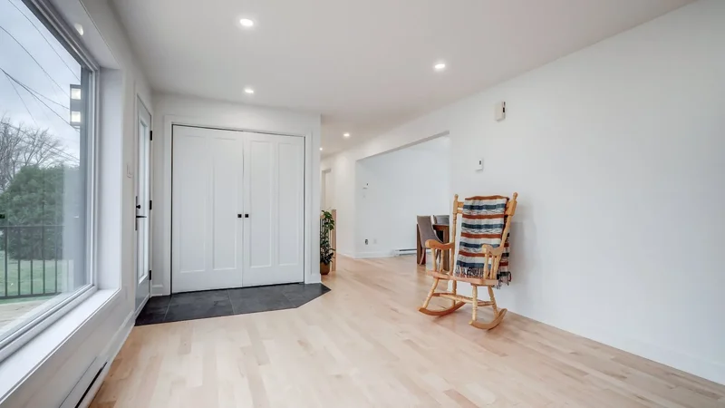2100 Rue Richelieu, Saint-Marc-sur-Richelieu, Quebec, Canada. - Photo 28