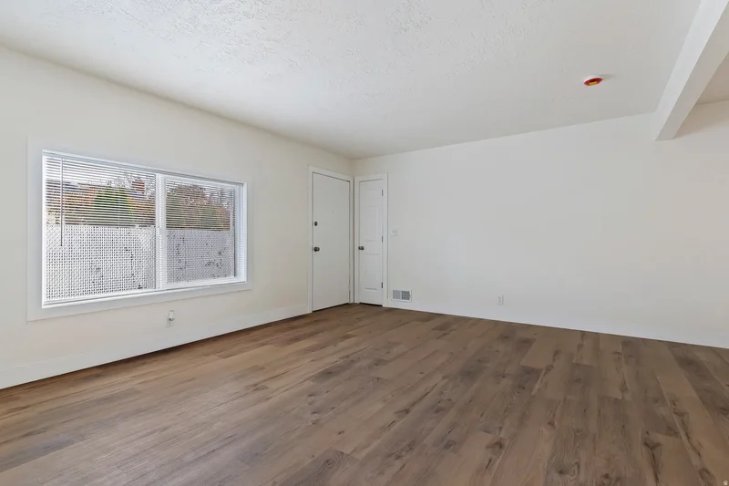 291 E Garden Ave, South Salt Lake, Ut, 84115
