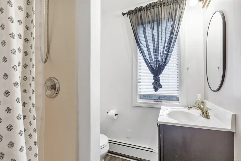 20 Nicholdale Road, Shelton, CT 06484, Shelton, Connecticut, United States. - Photo 27