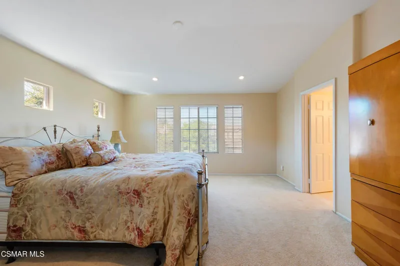 1480 Sappanwood Avenue, Thousand Oaks, California, United States. - Photo 24