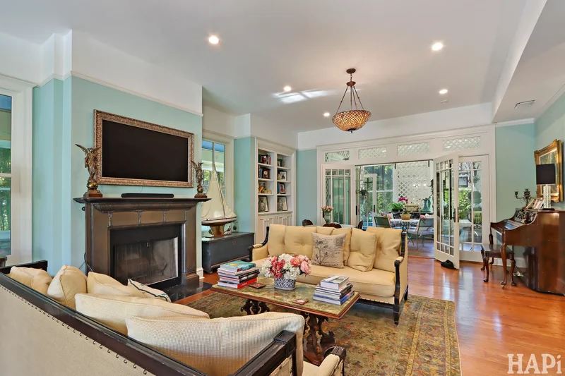34 Logan Loop , Highland Park, IL 60035, Highland Park, Illinois, United States. - Photo 14