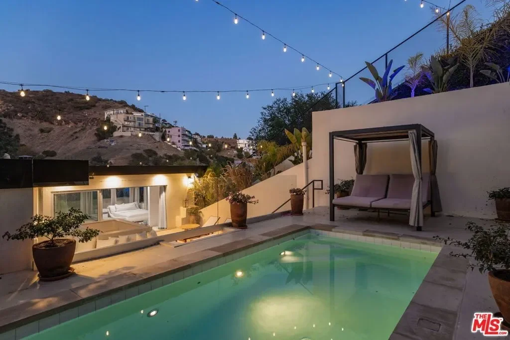 2407 San Marco Drive, Los Angeles, California, United States. - Photo 9