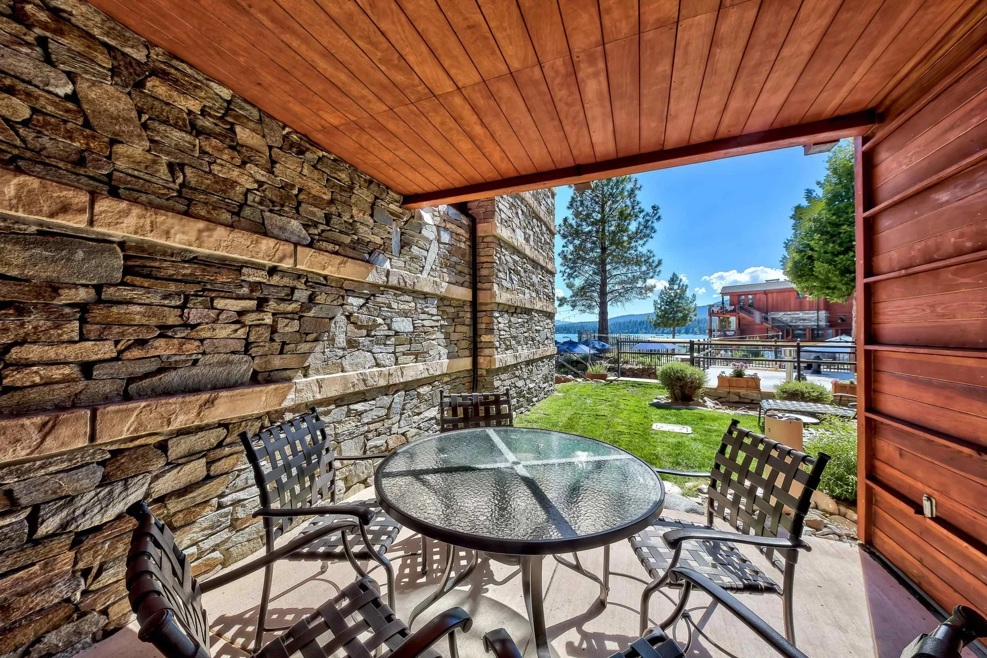 6750 N North Lake Boulevard 4F, Kings Beach, California, United States. - Photo 5