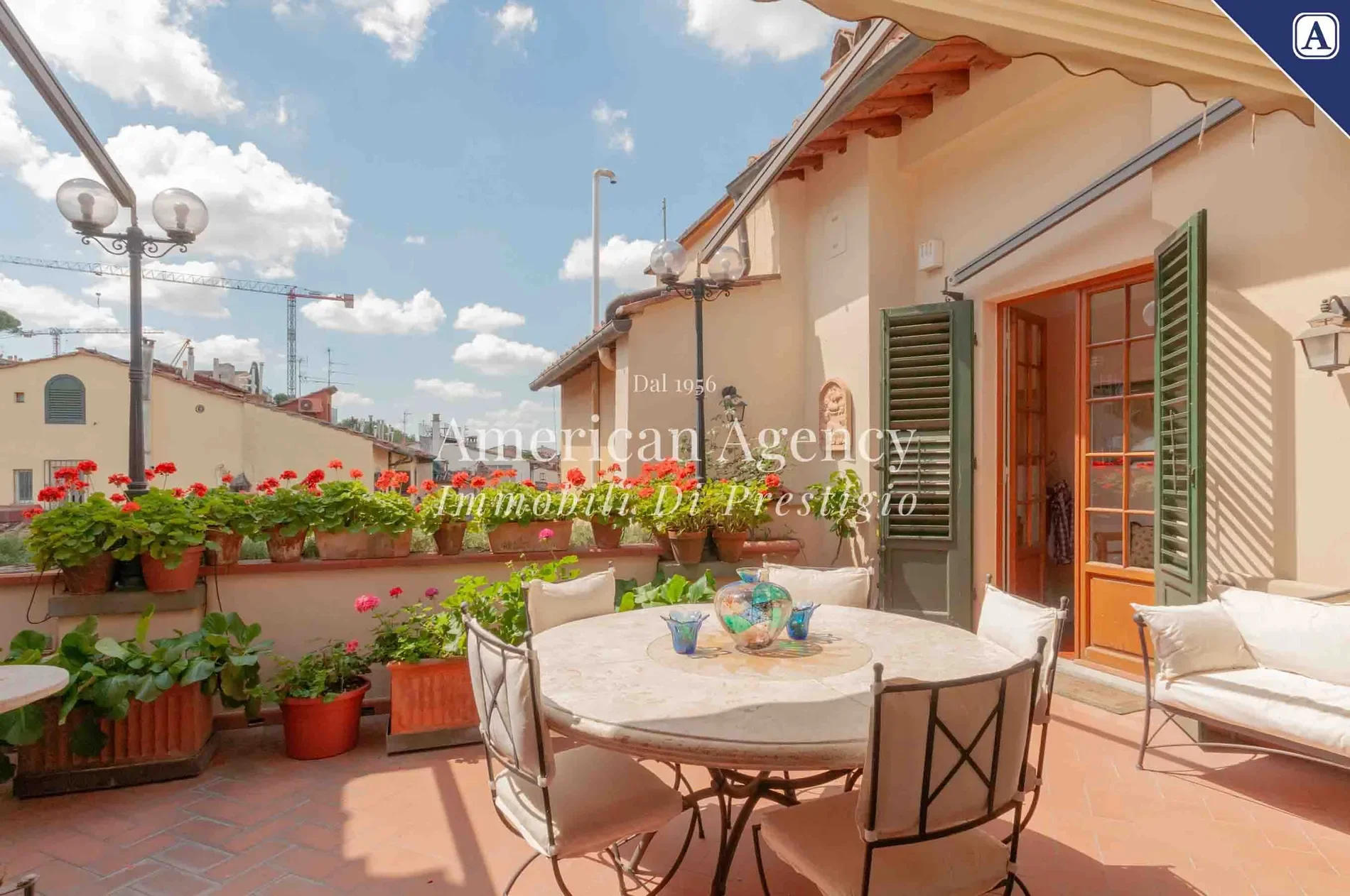 Lungarno Torrigiani, 3, 50125 Firenze FI, Italy, Florence, Tuscany, Italy. - Photo 3