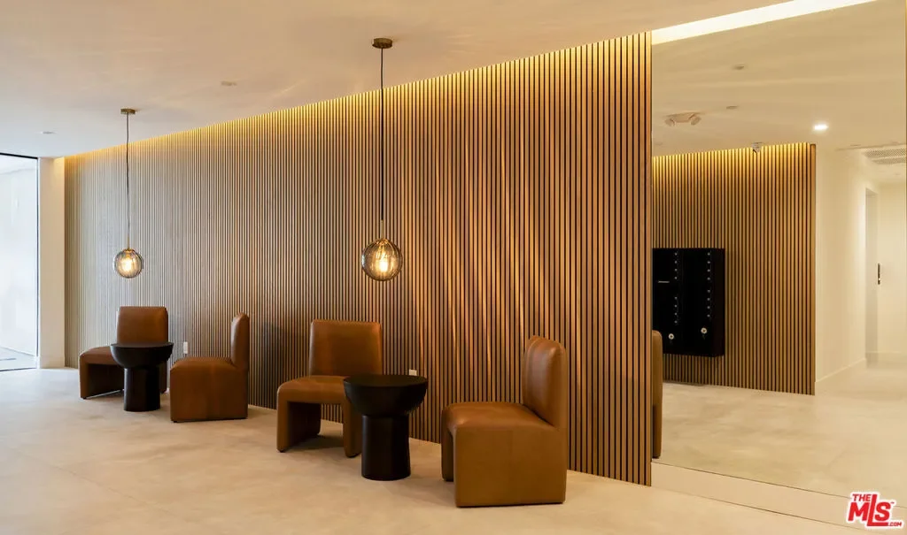 3649 Regal Place 102, Los Angeles, California, United States. - Photo 7