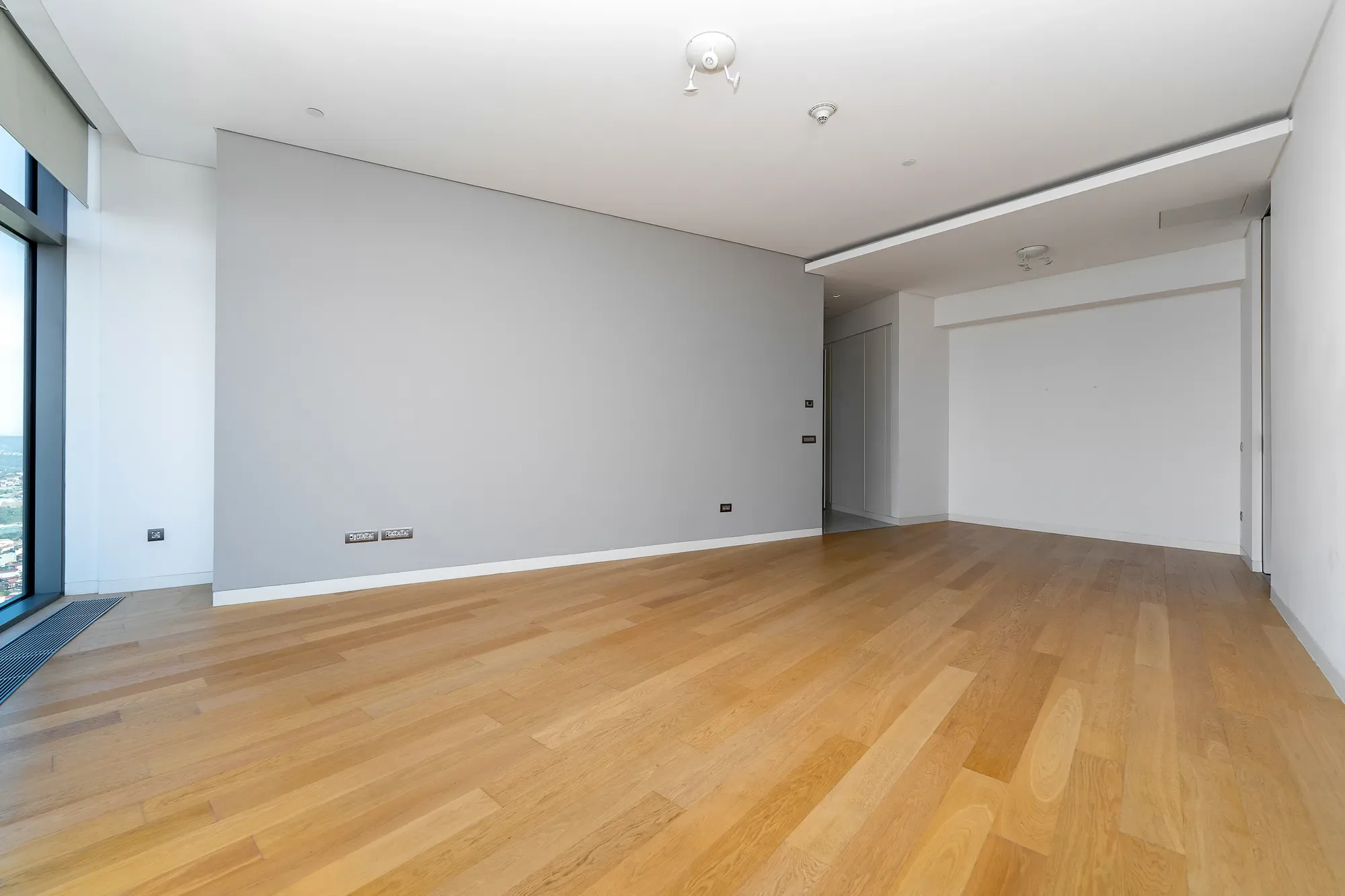 Gallery photo 8