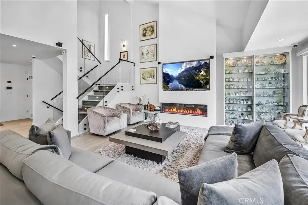 4520 Park Cordero, Calabasas, CA, 91302, USA, Hidden Hills, California, United States. - Photo 30