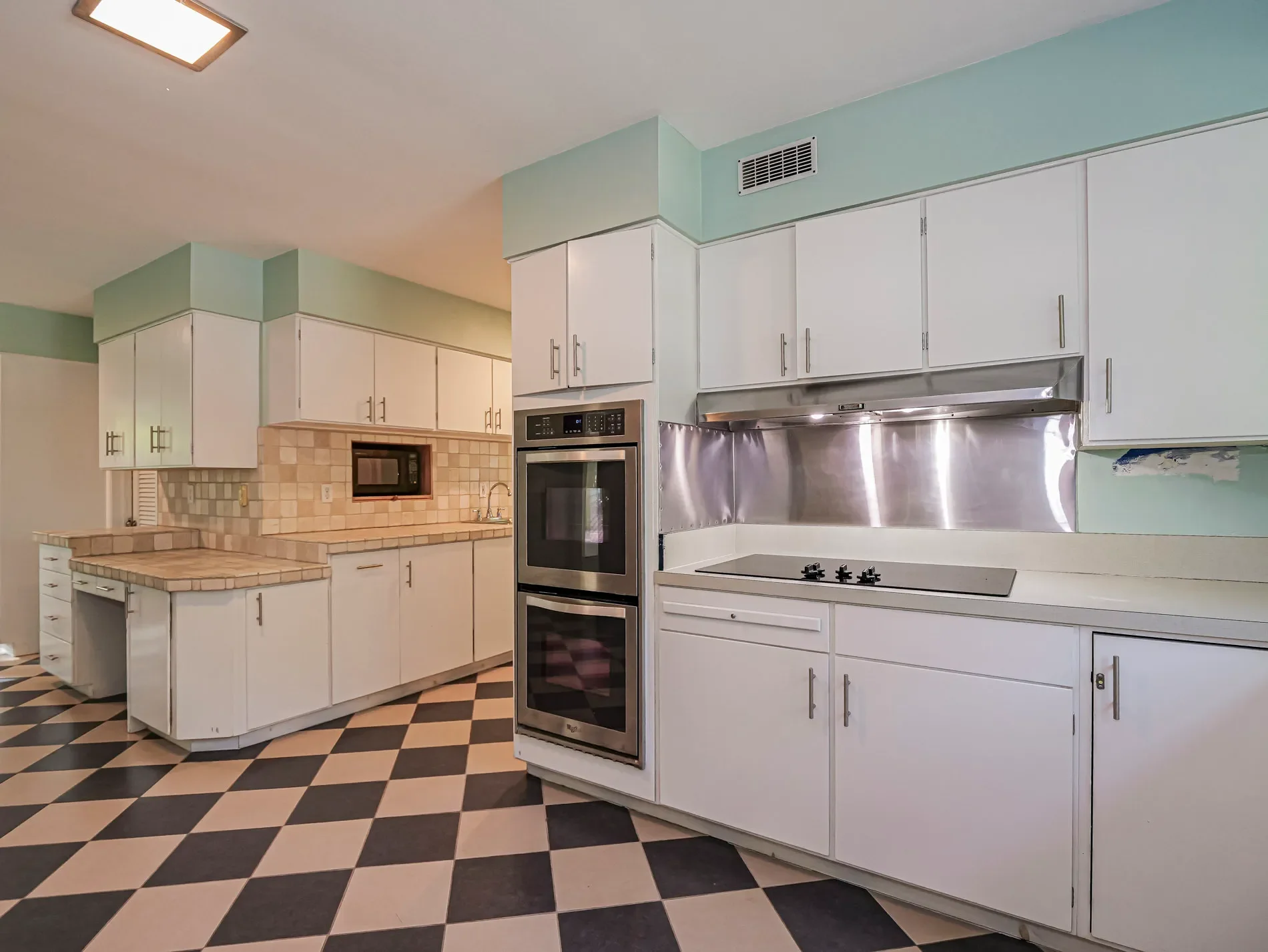 975 25th Street , Vero Beach, FL 32960, Vero Beach, Florida, United States. - Photo 11