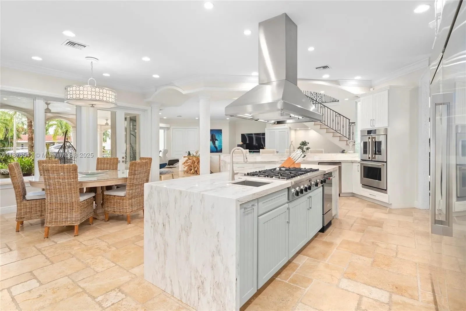 2770 NE 23rd St, Hillsboro Beach, Florida, United States. - Photo 10