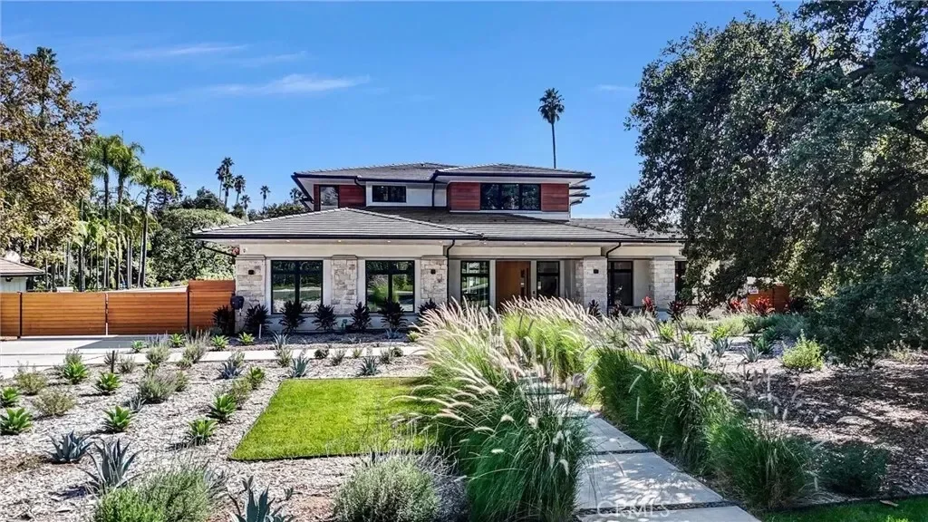 330 Arbolada Drive, Arcadia, California, United States. - Photo 4