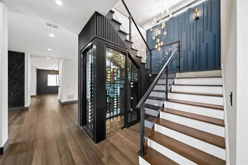 2220 Meadowvale Drive NE, Atlanta, GA 30345, Atlanta, Georgia, United States. - Photo 23