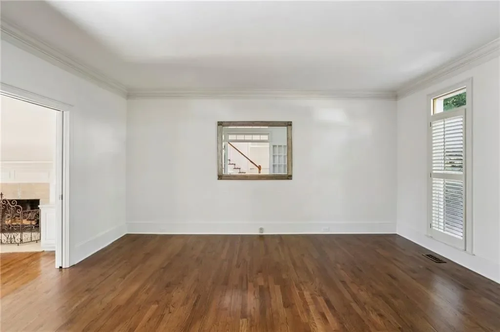 Gallery photo 2
