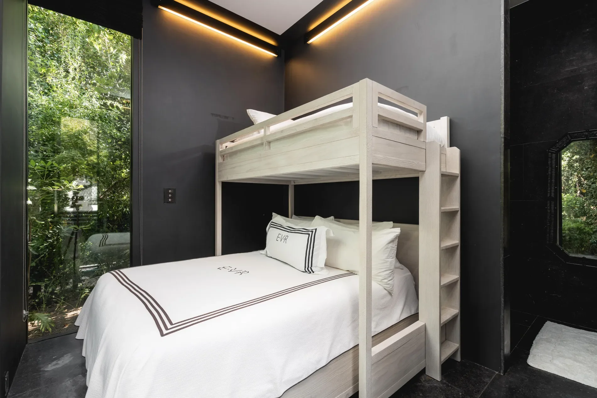 1381 E Valley Road, Montecito, California, United States. - Photo 26