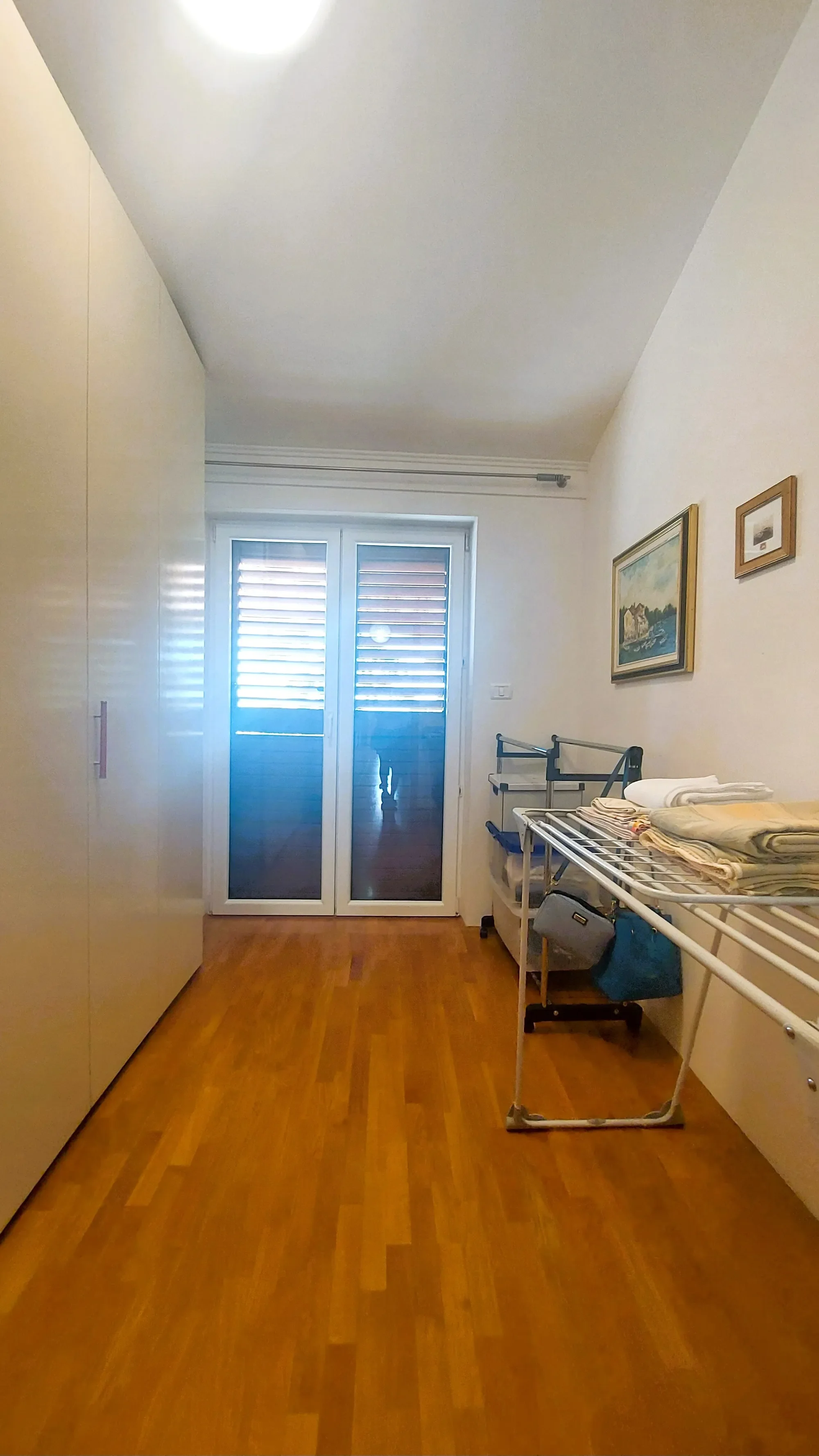 Gallery photo 12