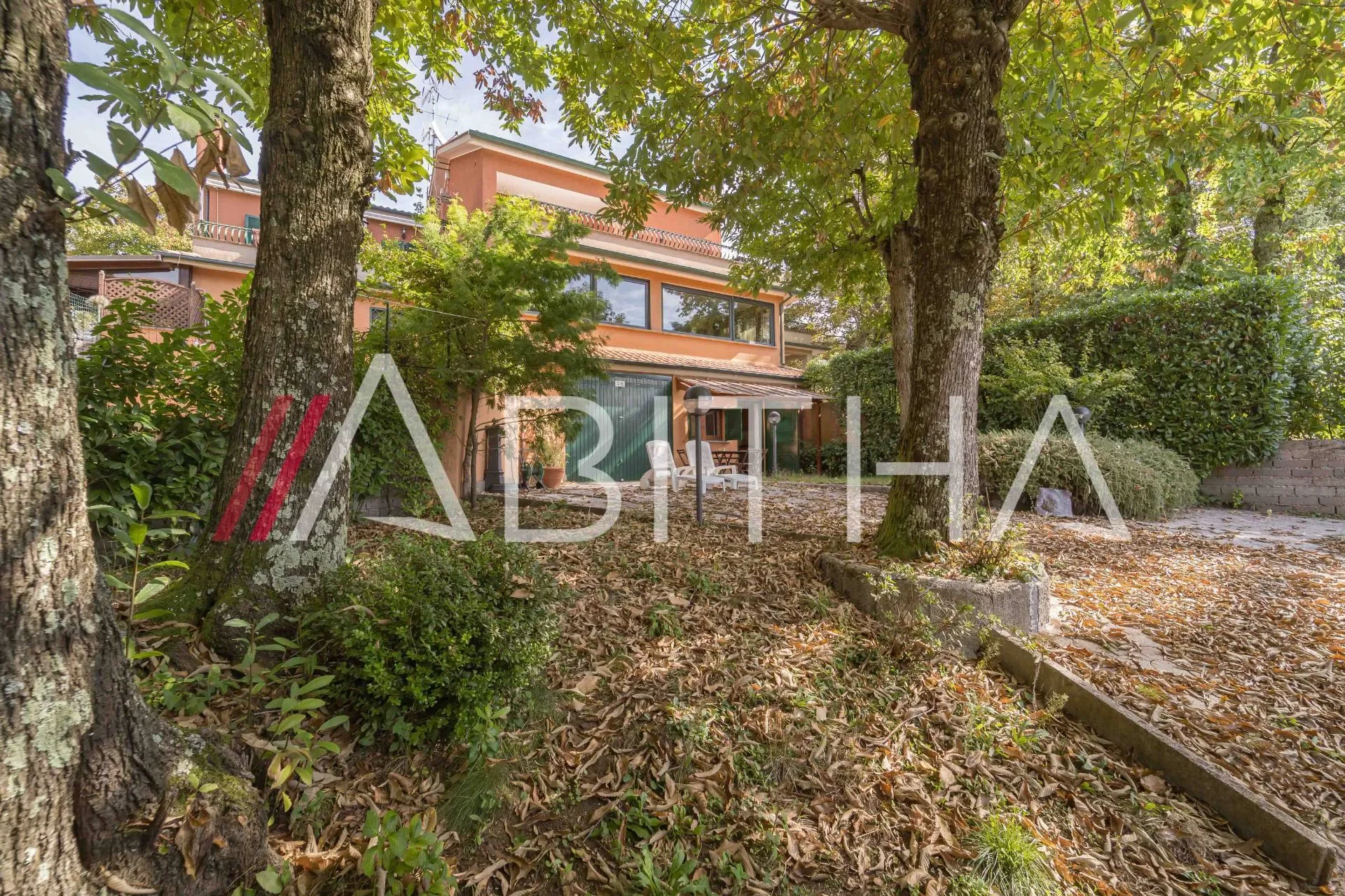 Viale dei Tigli, 00040 Ariccia, Italia, Ariccia, Lazio, Italy. - Photo 14