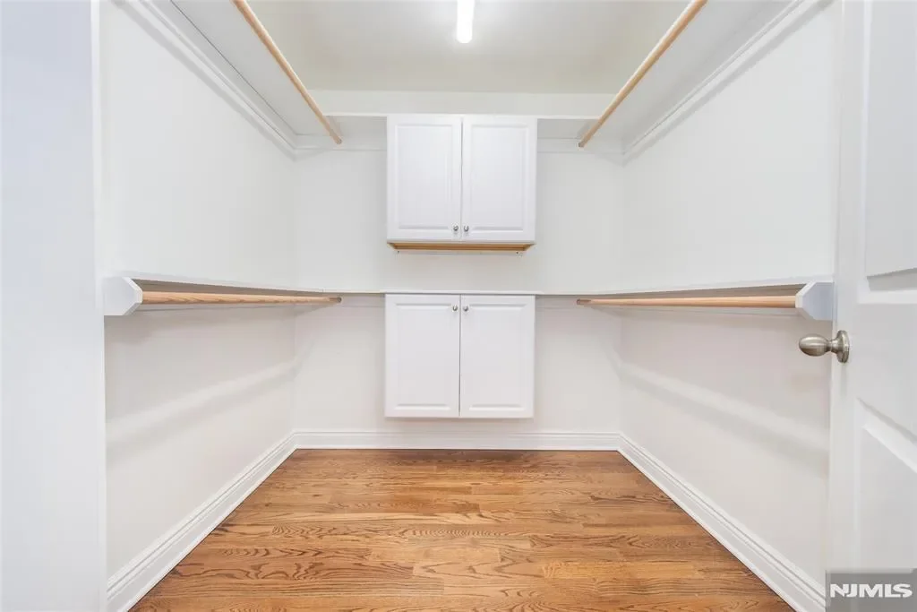 44 4th Avenue, Roseland, NJ 07068, Roseland, New Jersey, United States. - Photo 23